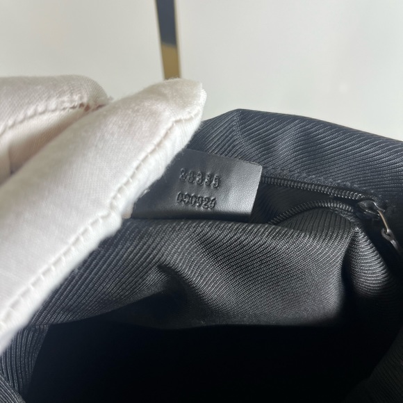 Authentic Gucci GG Monogram Black Purse - Great condition ๐ - Picture 14 of 14